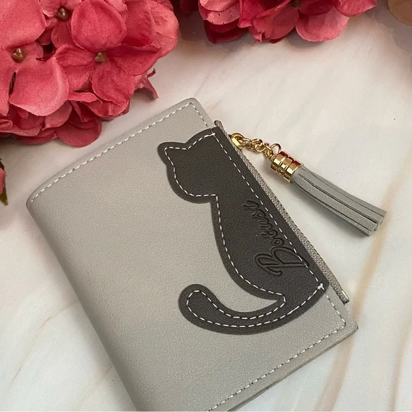 Vegan Leather Two Tone Gray Cat Wallet with Tassel - Picture 5 of 15